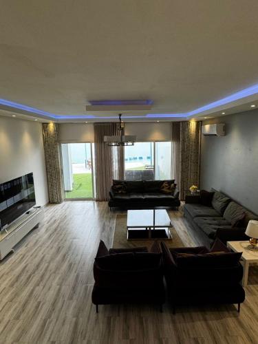 Area soggiorno di Reemax Chalet Paradise