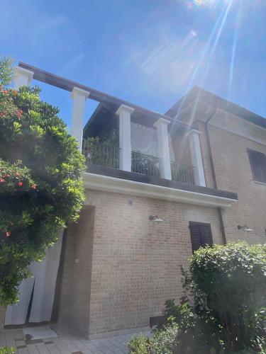 Το κτήριο όπου στεγάζεται  το bed & breakfast