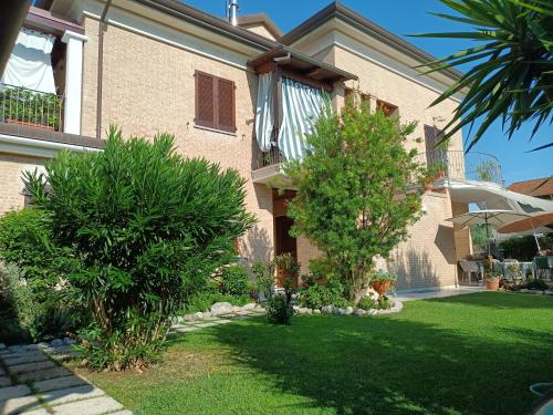 Κήπος έξω από το La casa di Primo