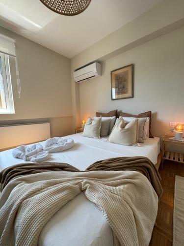 Retro Chic 1 BR 1 Min to Sea