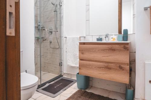 Φωτογραφία από το άλμπουμ του Modern UN Approved Blue Zone Apartment near UN & Gigiri With Pool & Gym στο Ναϊρόμπι
