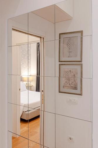 Piazza Venezia Suite and Terrace photo 21