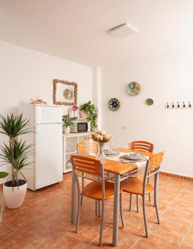 Charming Central Apartment near the Cathedral - 2B