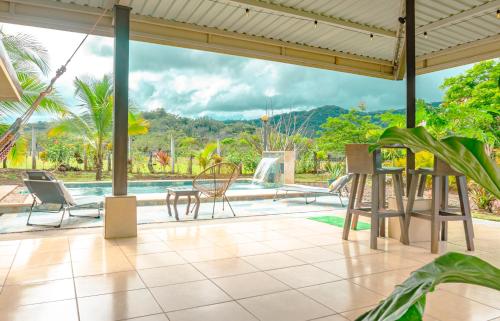 Fotografie z fotogalerie ubytování Casa Oasis Tranquility by the Pool & Greenery v destinaci Nicoya