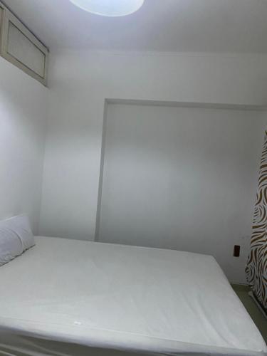 Postel nebo postele na pokoji v ubytování Apartamento, Mutamba, Luanda, Angola - T1