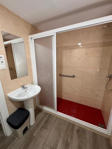 Koupelna v ubytování Hotel Serramar