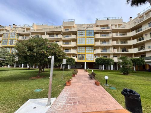 Gran apartamento con piscina en Denia
