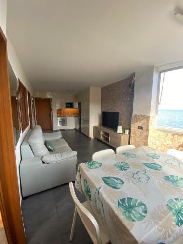 Seaside accommodation in Playa del Aguila