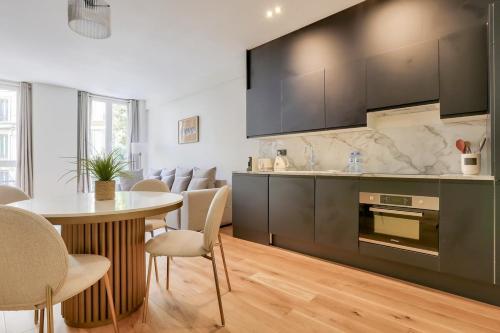 Beautiful 2BR in City Center of Paris