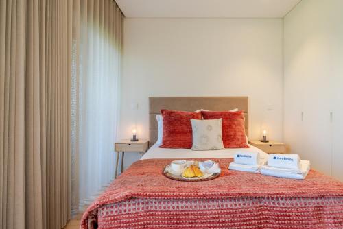 Studio w/ Balcony, Pool & Gym in Antas by HostWise