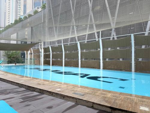ASHRI Luxury apt Steps to Dubai Mall & Burj Khalifa
