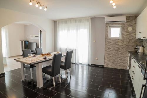 Apartman Ljubica Sea View
