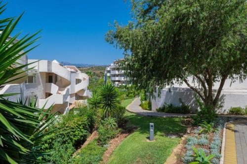 LXR Elviria Hills 2BDR Heated Pool