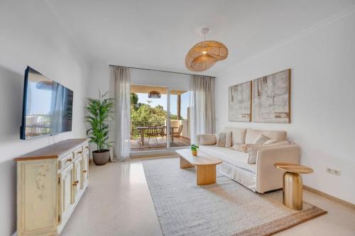 LXR Elviria Hills 2BDR Heated Pool