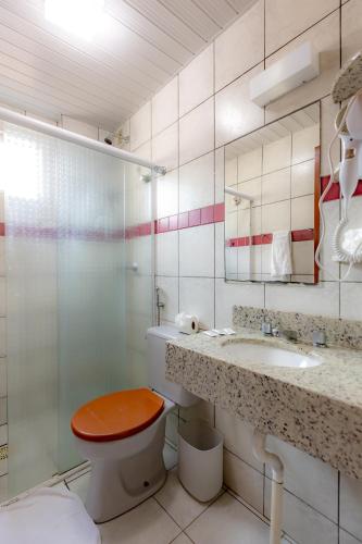 Koupelna v ubytování Mar Hotel