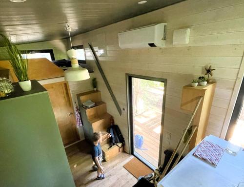 Cama o camas de una habitación en Tiny House am Ranziger See
