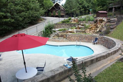 Kolam renang di atau dekat dengan Precious View by American Patriot Getaways