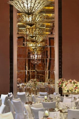 Εστιατόριο ή άλλο μέρος για φαγητό στο The St. Regis Singapore