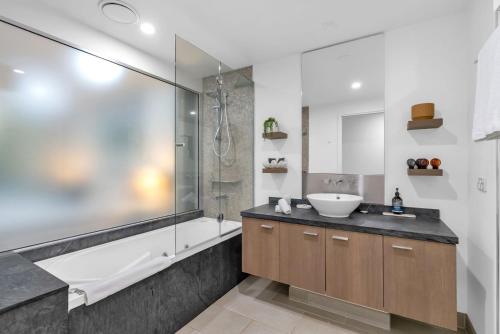 O baie la Belle Escapes 328 Stylish Studio in Beachfront Resort Palm Cove