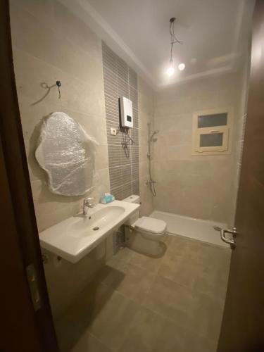 Ένα μπάνιο στο Lavsita ras al hikma