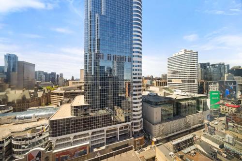 a view of a city skyline with tall buildings at Downtown Toronto Studio Retreat in Toronto