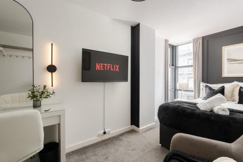 Luxury Liverpool City Centre Apartment with Balcony, Sleeps 8, Near Liverpool ONE and Royal Albert Docks photo 25