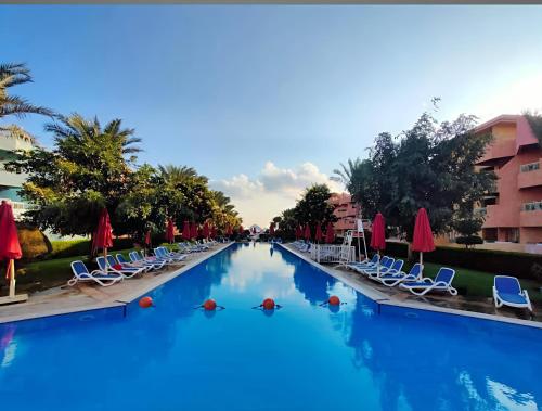 Bazén v ubytování Porto South Beach nebo v jeho okolí