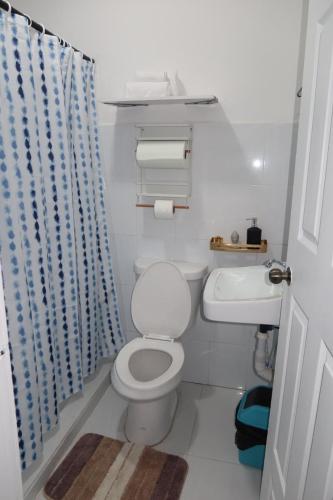 Ein Badezimmer in der Unterkunft One Wish