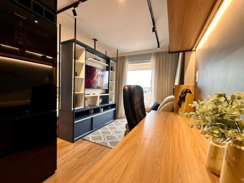 Η κουζίνα ή μικρή κουζίνα στο Luxury Flat NEW 15 MIN AIRPORT with PARKING SPACE