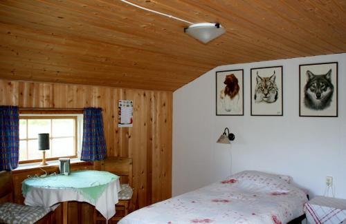 Lillvikens Gästhuset och Stugor tesisinde bir odada yatak veya yataklar