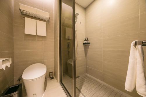 Ένα μπάνιο στο Ji Hotel Beijing Liujiayao