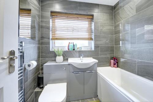 Luxurious home for Long term Stays photo 19