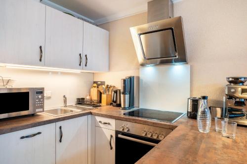 Una cocina o kitchenette en Ferienwohnung Waldruhe