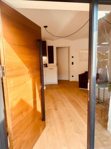 Kuchyň nebo kuchyňský kout v ubytování 2 Zimmer Apartment Sindelfingen Böblingen Calw