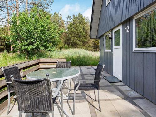 Gallery image of 6 person holiday home in Oksbøl in Mosevrå