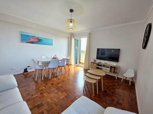 Casa Dona by Rentallido