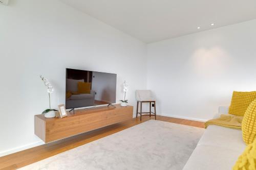 OceanView Pearl Varino by Holiday Rental Madeira