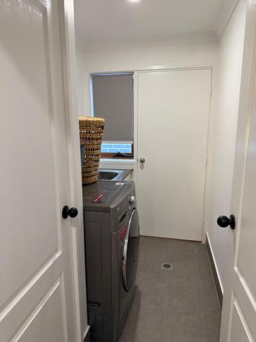 Φωτογραφία από το άλμπουμ του Canberra 3 bedroom quiet home to remember σε Gungahlin