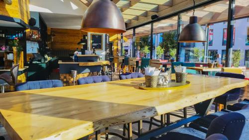 Restoran atau tempat lain untuk makan di Hotel Tanne Ilmenau