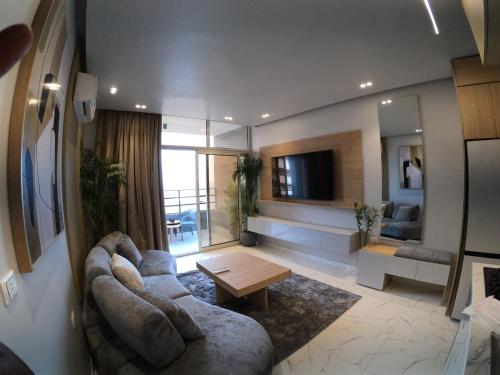 Sea view luxury apartment