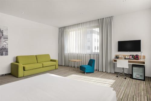 TV a/nebo společenská místnost v ubytování Park Inn By Radisson Budapest