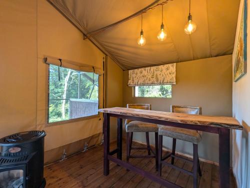 Imagen de la galería de Coniston - Safari Suite, en Ambleside