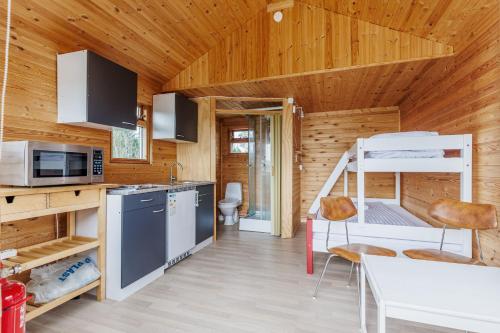 Kuchyň nebo kuchyňský kout v ubytování Golden Circle Private Escape with Guesthouse