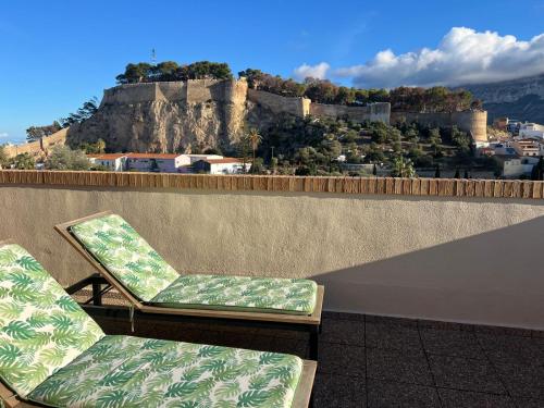 Denia Penthouse-Atico with 70m2 terrace amazing views 350 meters from beach, 11 days