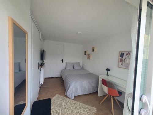 Ένα ή περισσότερα κρεβάτια σε δωμάτιο στο Studio with private pool near Disney