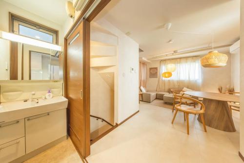 Wooden house max 8 people 7 minutes walk to Skytree 75 square meters - SKY Cottage -
