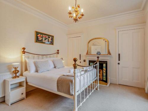 Cama o camas de una habitación en Magnificent house with Harbour view - Ramsgate