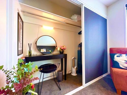 Φωτογραφία από το άλμπουμ του Whistle Stop - Whimsical luxury, EV friendly σε Christchurch
