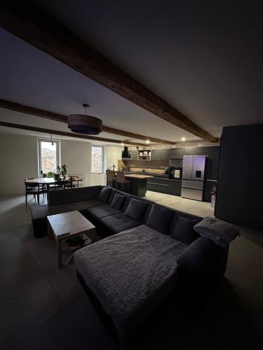 Asta house