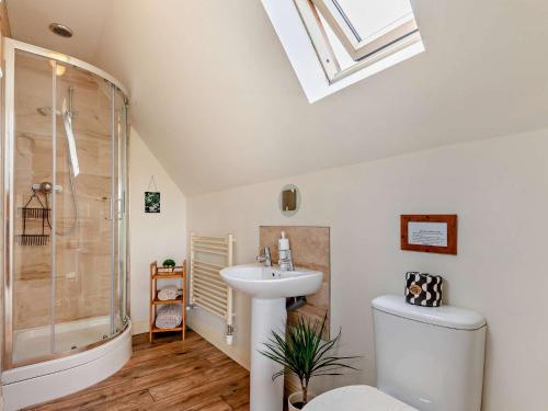 Ένα μπάνιο στο 3 Bed in Ledbury 77379